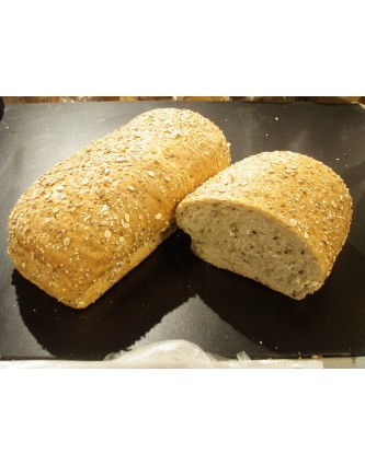 Kloosterbrood korenrijk vloer heel Kloosterbrood korenrijk vloer heel